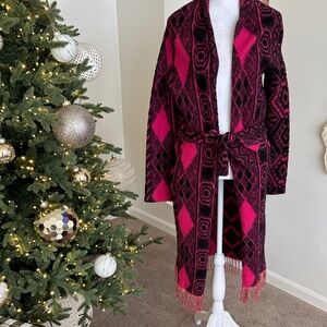 Villa gallo Pink and Black Geometric Cardigan